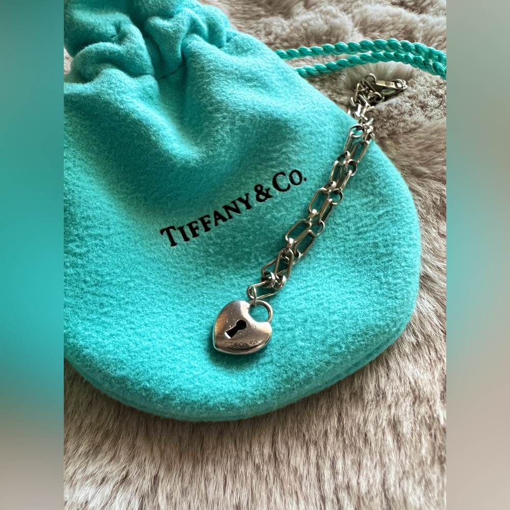 Tiffany & Co. Heart Padlock Lock Keyhole Bracelet Sterling Silver 925 With Pouch